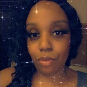 Meet your Posher, Tiffany